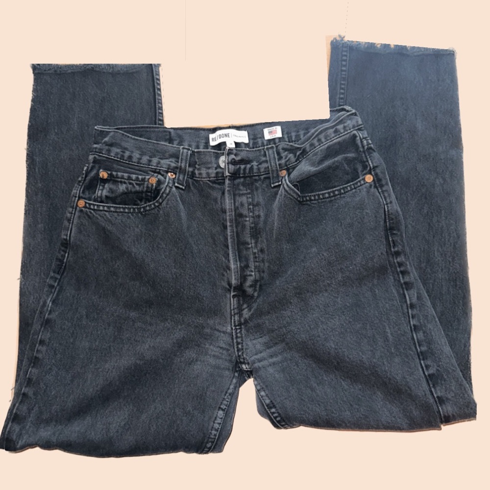 RE/DONE  Black washed Jeans High rise 
Distressed bottoms